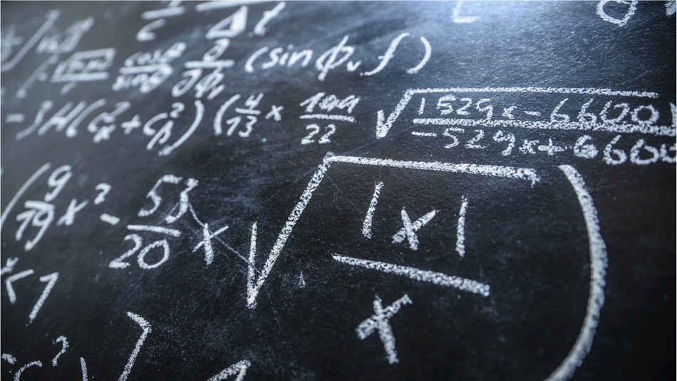 La definición de la didáctica de las matemáticas nos dice que es una disciplina científica orientada a resolver problemas 